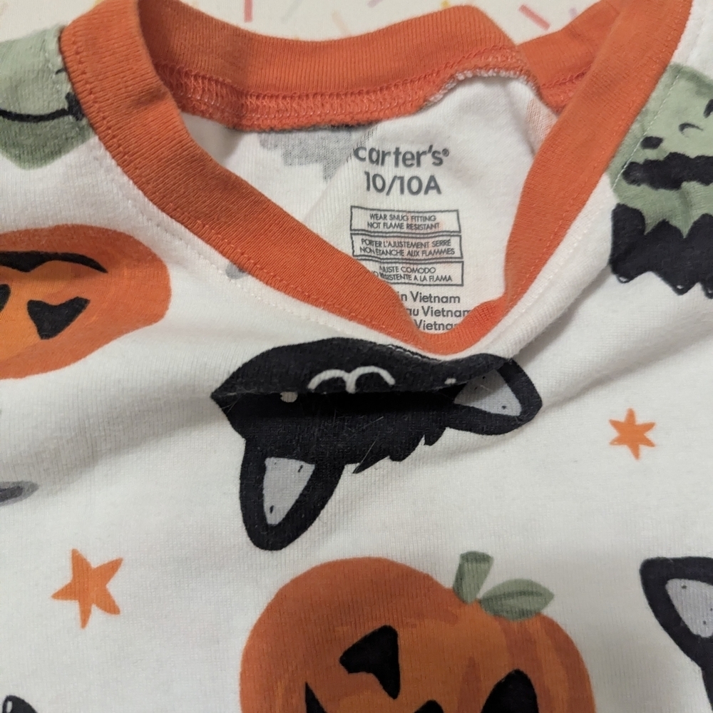 Halloween Themed Pajama Set - Picture 3 of 3